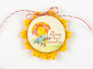 Broșă-mărțișor - Broțișor - On my way to sunshine (galben)